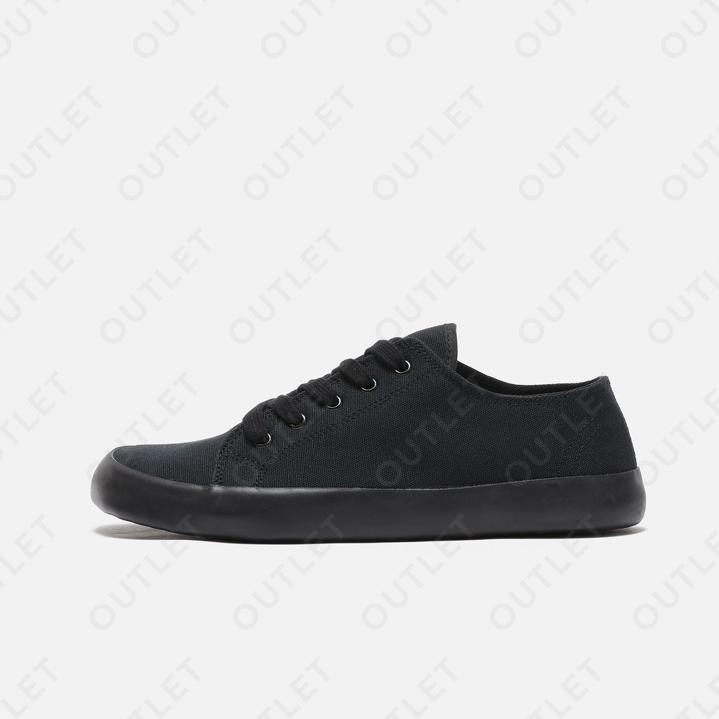 HOSKA Black-Black OUTLET